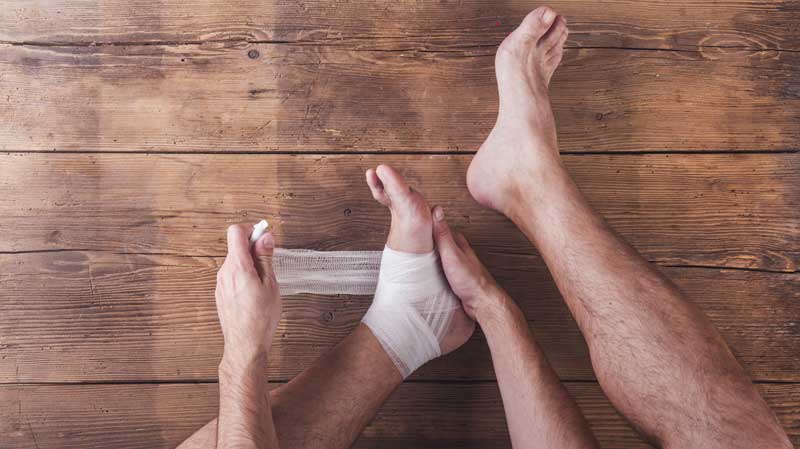 Picioarele Umflate: Cauze si Tratament | CENTROKINETIC
