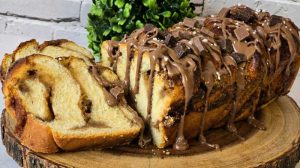 Cozonac babka cu nuci si ciocolata